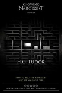 Escape: How to Beat the Narcissist (English Edition)